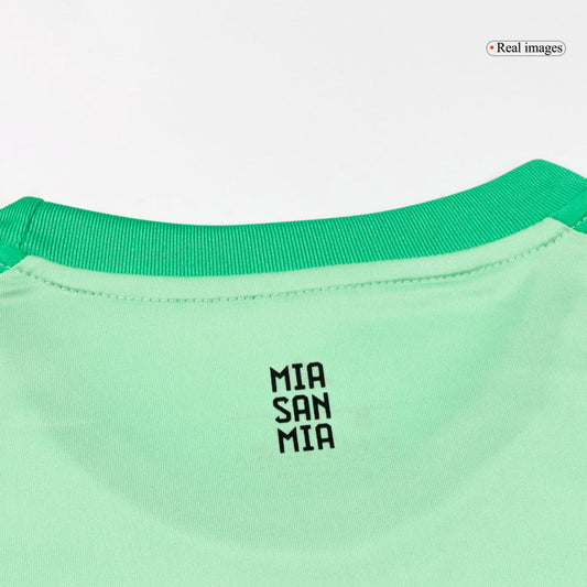 Bayern Munich 2025/26 Goalkeeper Soccer Jersey