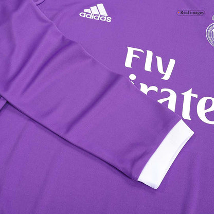 Retro SERGIO RAMOS #4 Men's Real Madrid 2016/17 Away Long Sleeve Soccer Jersey