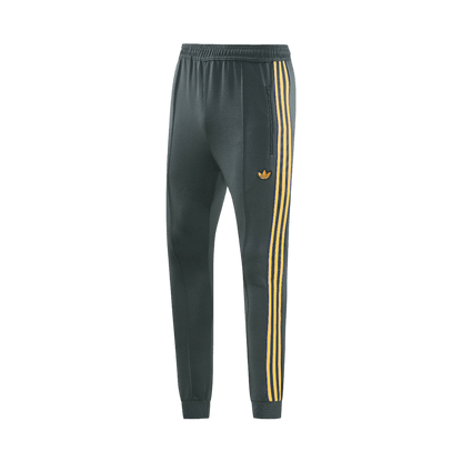 Manchester United 2025/26 Tracksuit Black