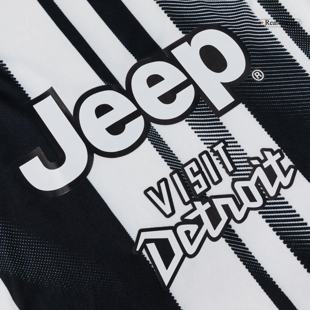 Men's Juventus 2025/26 Home Long Sleeve Soccer Jersey